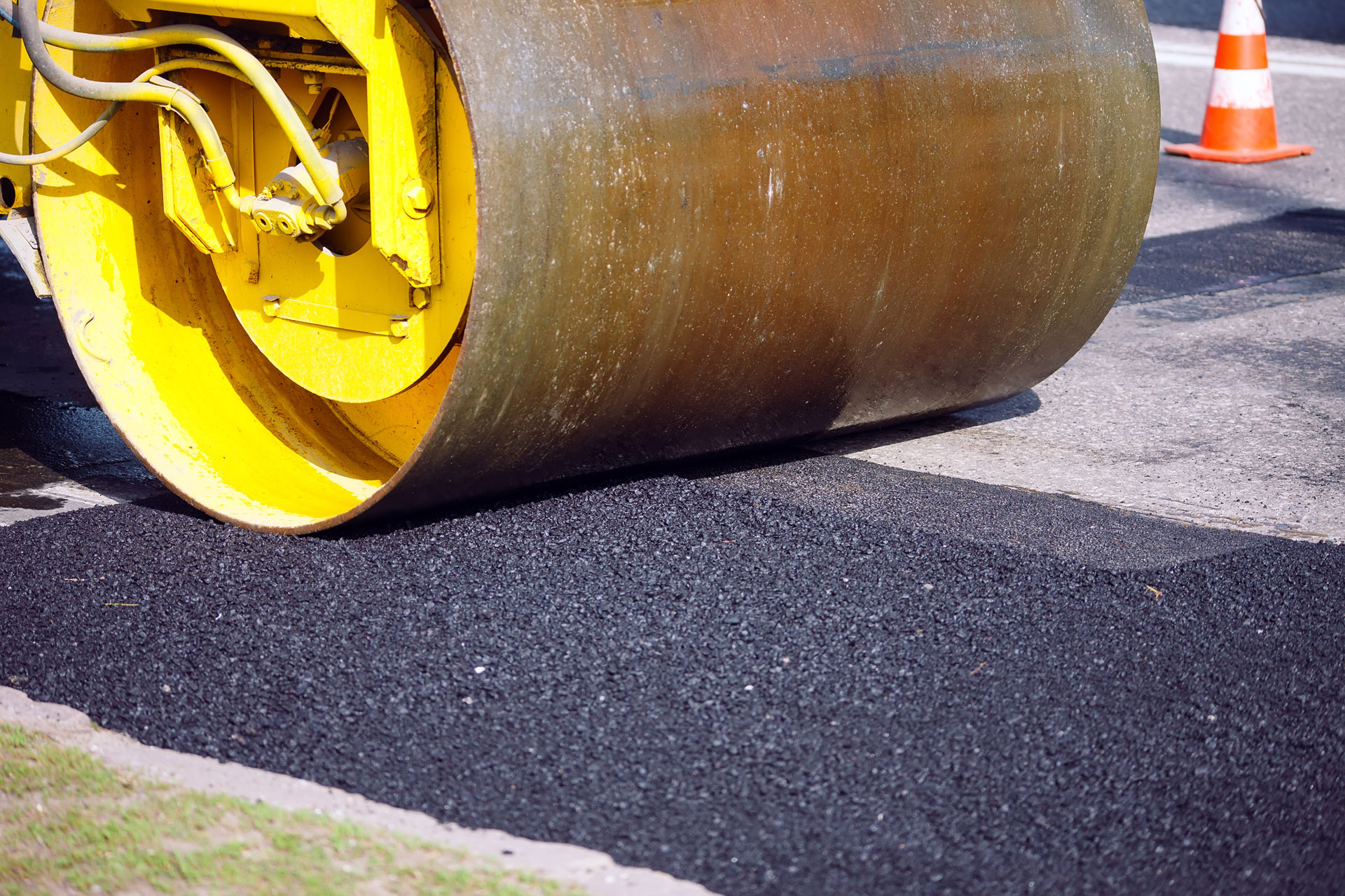 Robotlu Asfalt Yama İşleri